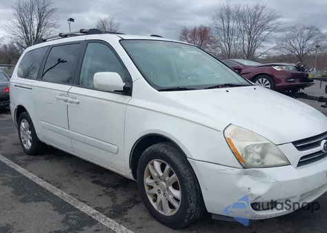 2007 Kia Sedona Ex z USA, uszkodzony, nr VIN KNDMB233676147525